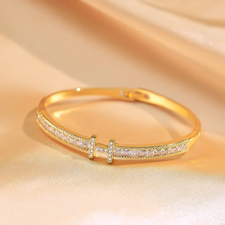 18k Gold Plated Stylish Zircon Bracelet for Women