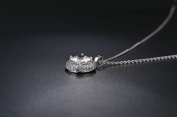Trendy Square Chain Women's Pendant Necklace in Gold