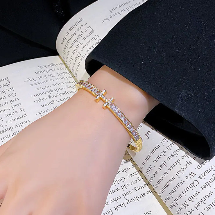 18k Gold Plated Stylish Zircon Bracelet for Women